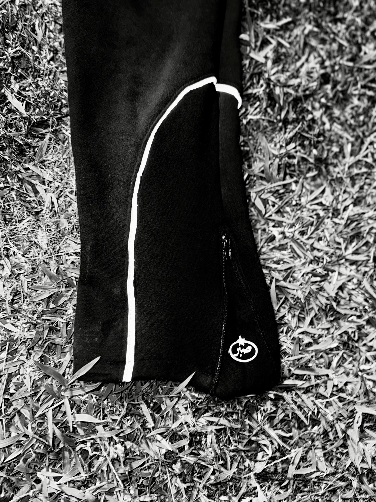 Black “Sabr” Sweatpants